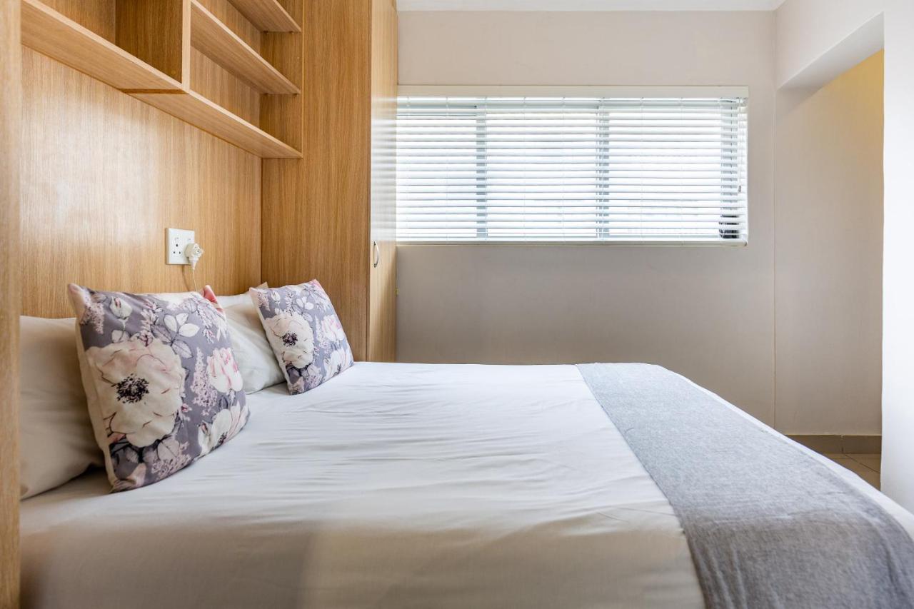 Perfect Beachfront Apartment Cape Town